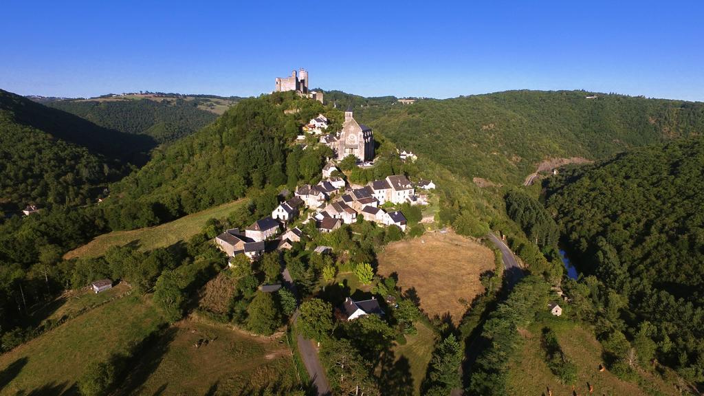 Vvf Aveyron Najac Hotel Exterior photo